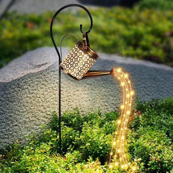 CascadeLumière™ – Arrosoir Solaire Lumineux pour Jardin