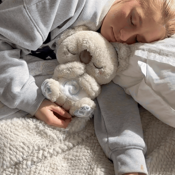 KoalaSerein™ – Peluche Respirante Apaisante